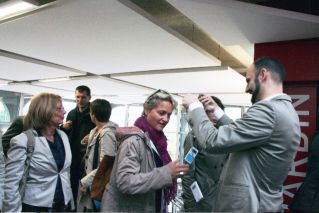 Remise des boitiers pour le quizz